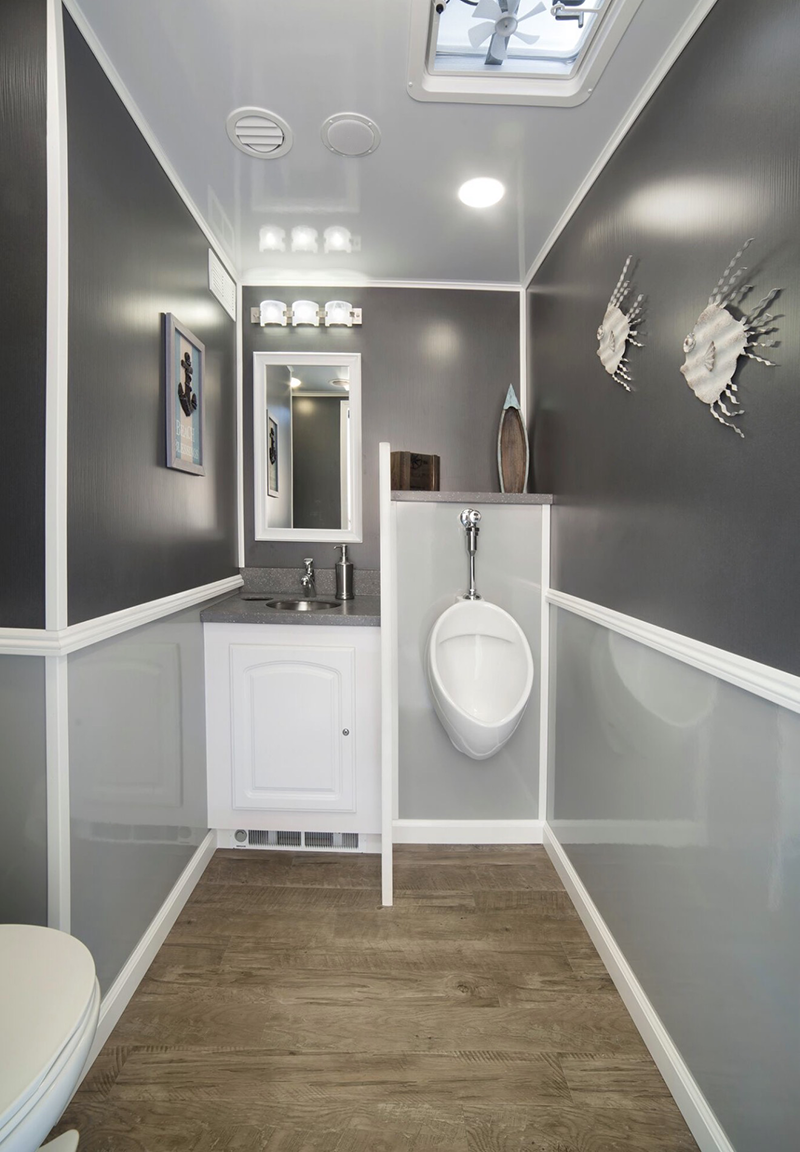 luxury restroom trailer